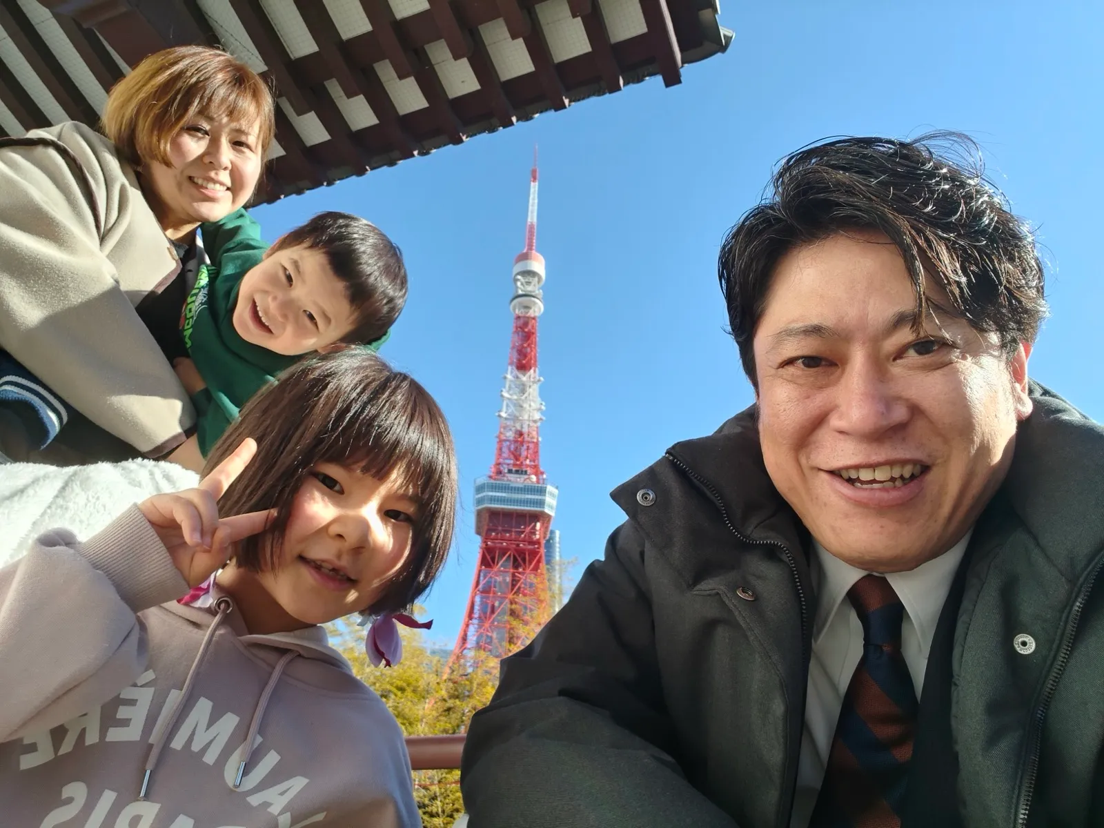 家族と年始の献血活動増上寺にて